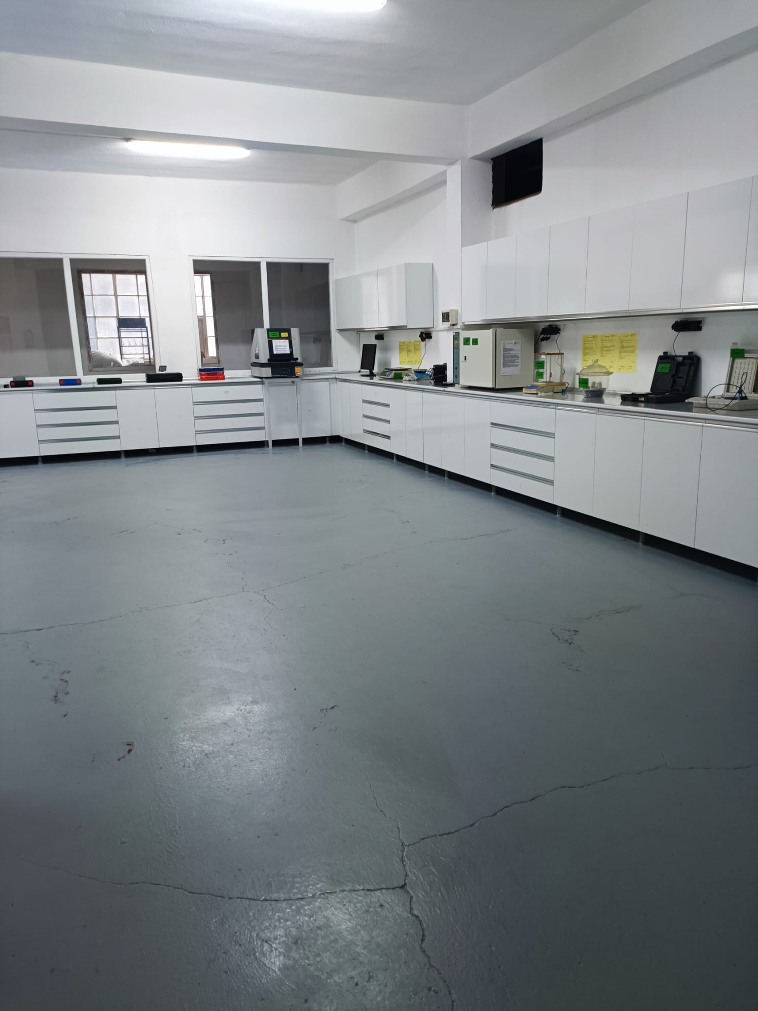 Atlas Kataforez Kalite Kontrol Laboratuvarı